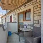Mikelic Stara Pensión 3*