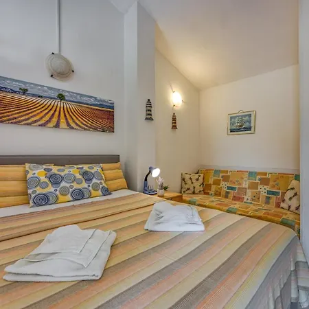 Mikelic Stara 巴尔巴里加