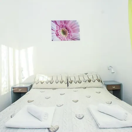 招待所 Mikelic Stara