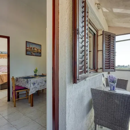 Mikelic Stara 巴尔巴里加