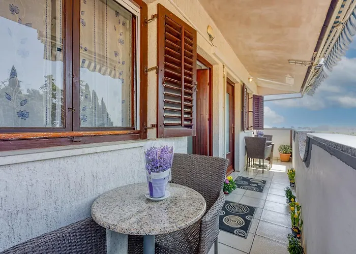 Mikelic Stara 3* Barbariga